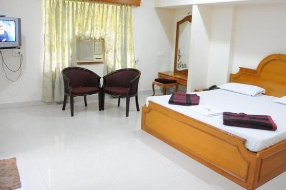 צ'נאי Lloyds Guest House, North Boag Road, T. Nagar מראה חיצוני תמונה